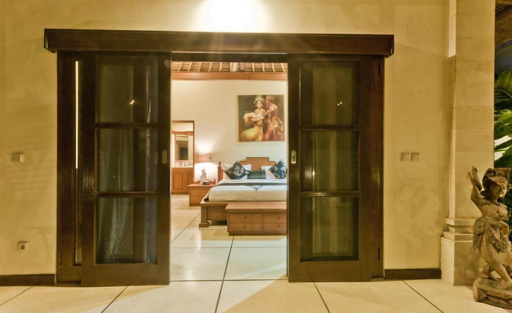 Villa Krisna Seminyak Eksteriør billede