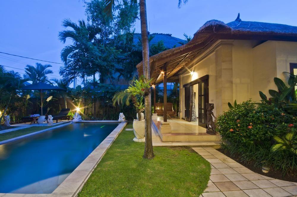Villa Krisna Seminyak Eksteriør billede