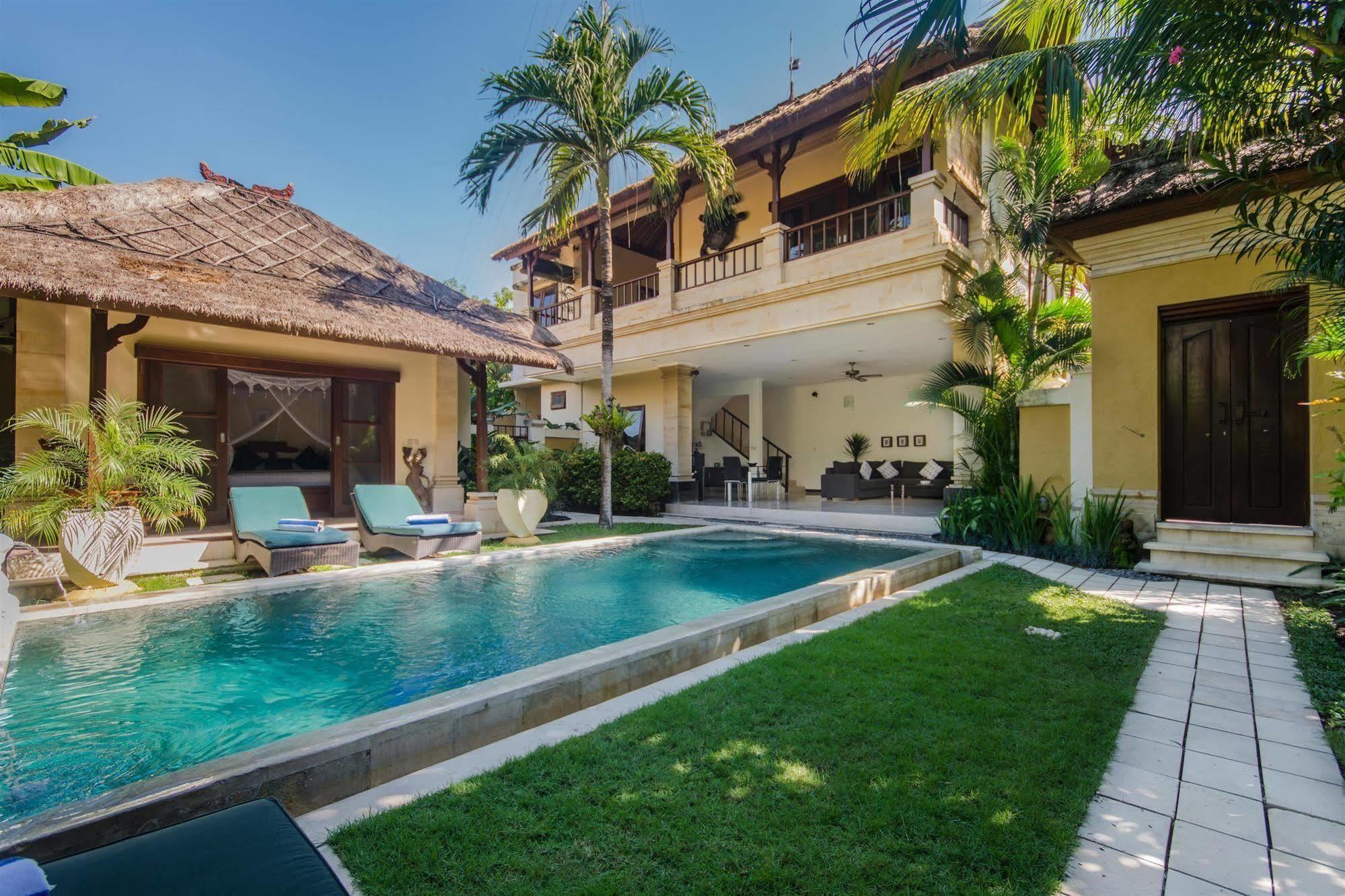 Villa Krisna Seminyak Eksteriør billede