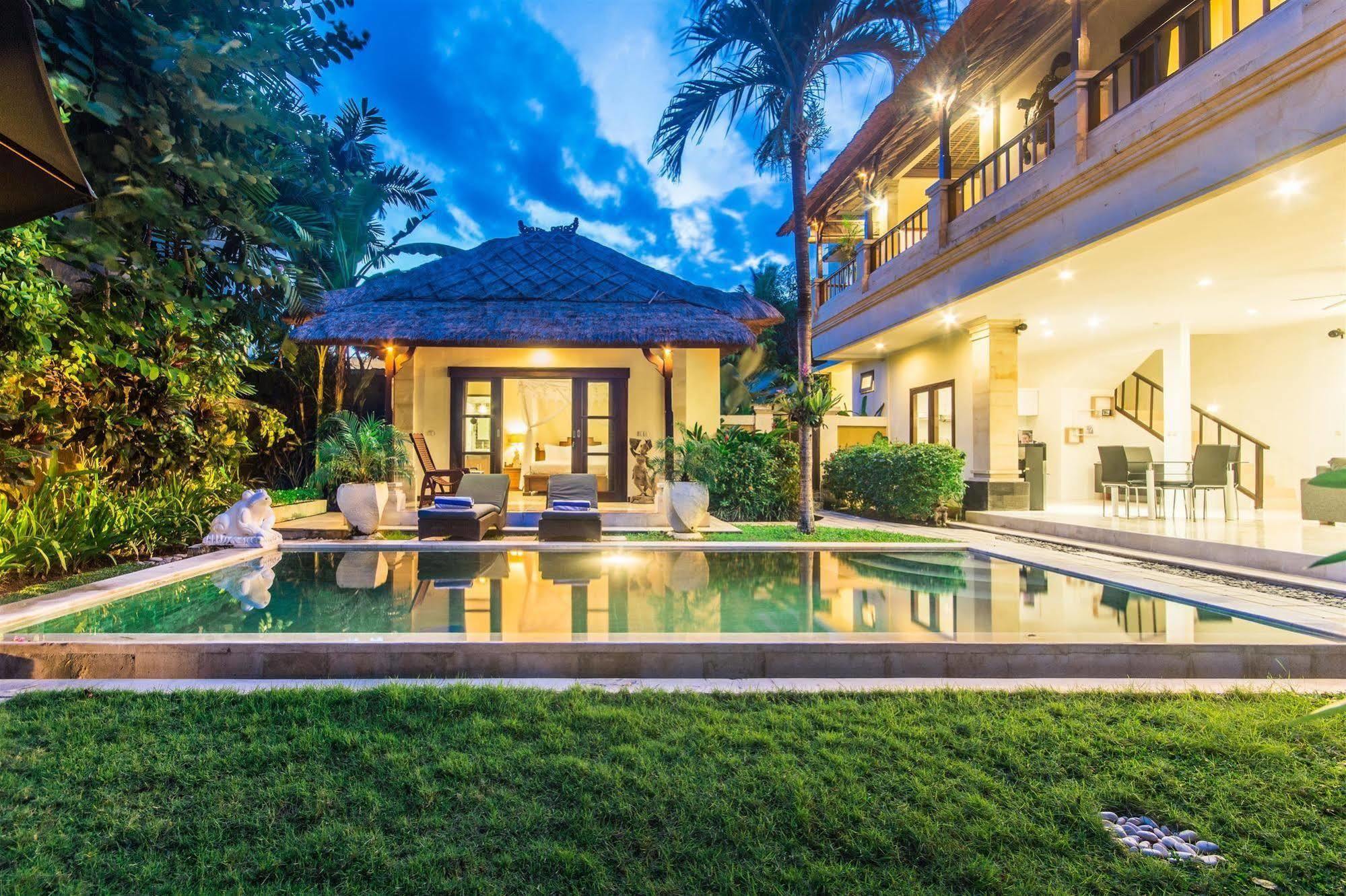 Villa Krisna Seminyak Eksteriør billede