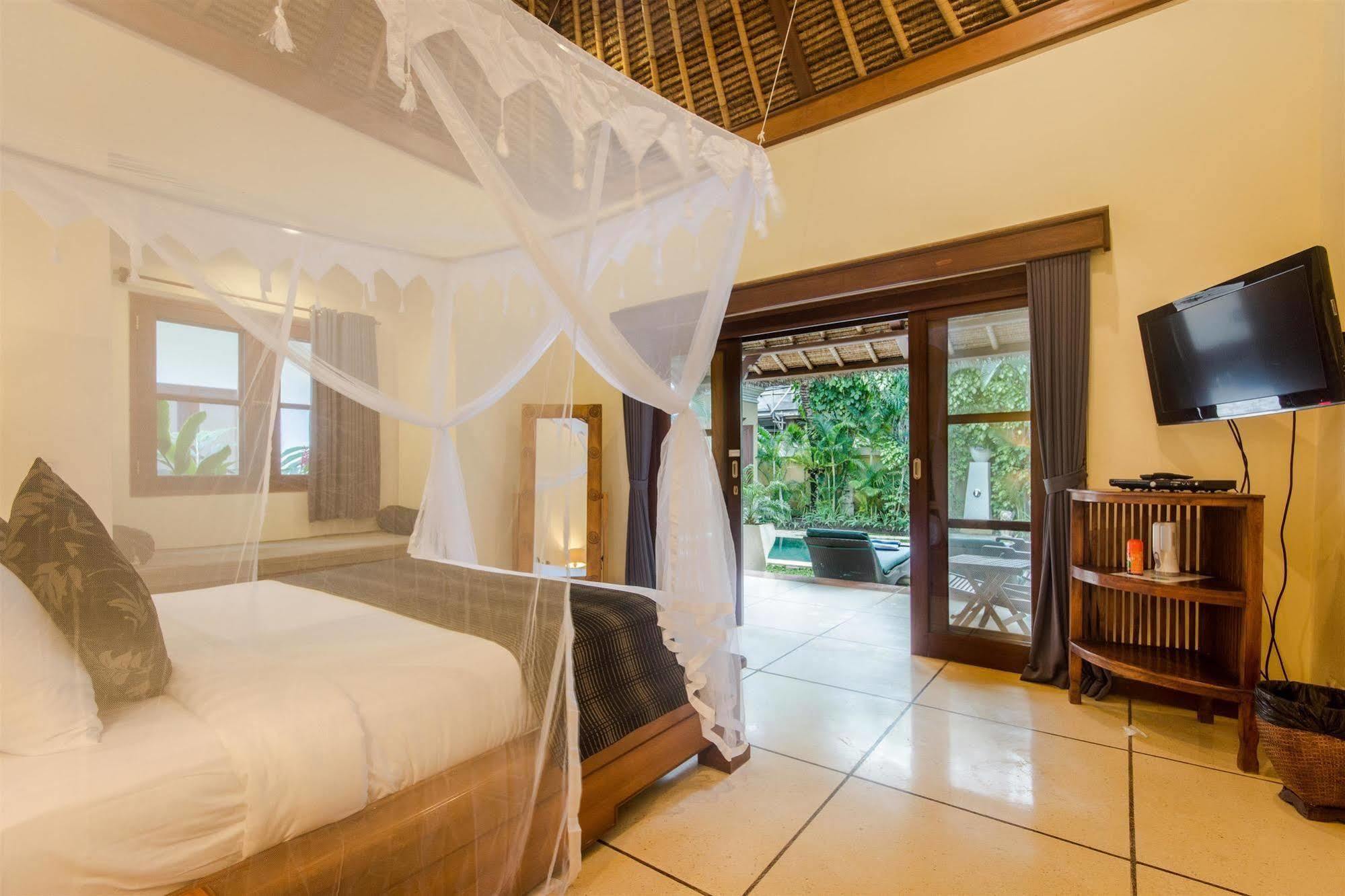Villa Krisna Seminyak Eksteriør billede